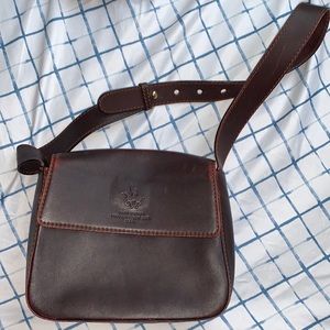 Authentic Vintage Leather Crossover shoulder bag